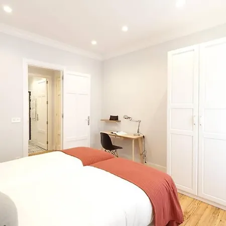 Appartement Lovely Zurriola Beach Apartment. Gros. *