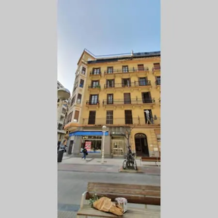 Lovely Zurriola Beach Apartment. Gros. Appartement *